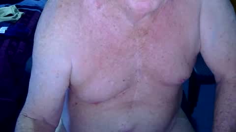 Snapshot of kenneth1948 chatting on November 18, 1:44 am kenneth1948 online show from November 18, 1:44 am