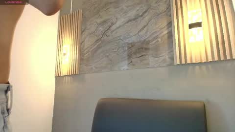 kenny_hank online show from April 16, 4:02 am