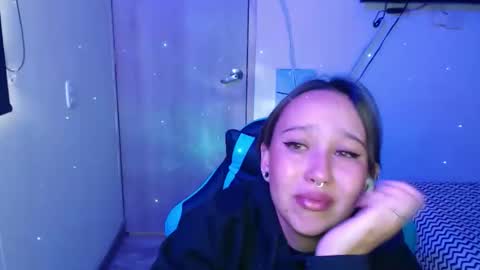 kenshi2302 online show from February 5, 9:19 pm