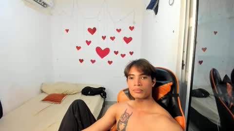 Snapshot of kenshi_roa chatting on March 4, 3:56 am kenshi_roa online show from March 4, 3:56 am