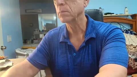 Snapshot of kent_ham chatting on May 19, 11:22 pm kent_ham online show from May 19, 11:22 pm