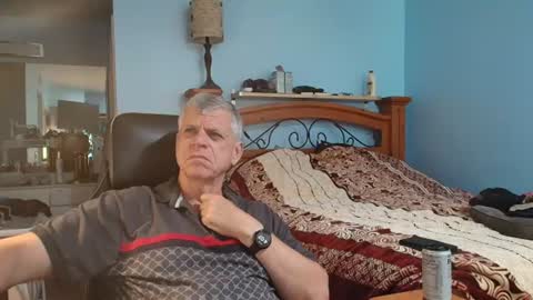Snapshot of kent_ham chatting on June 14, 11:07 pm kent_ham online show from June 14, 11:07 pm