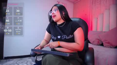 Snapshot of keny_williams chatting on March 3, 3:12 am Keny online show from March 3, 3:12 am