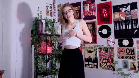 Lisa online show from January 15, 10:09 am