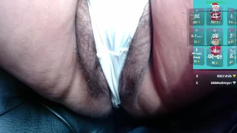 Snapshot of kerly_doll chatting on December 14, 2:45 am K E R L Y online show from December 14, 2:45 am