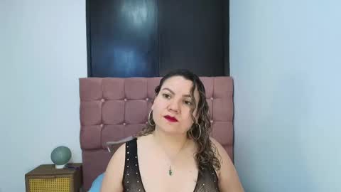 Snapshot of kerly_mature42 chatting on October 2, 12:23 pm KERLY online show from October 2, 12:23 pm