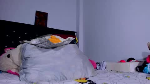 Kerlysmith24 online show from January 16, 9:40 pm