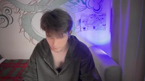 Kero online show from October 6, 1:52 pm