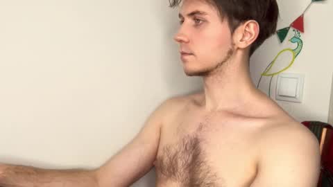 Kero online show from February 4, 7:42 pm