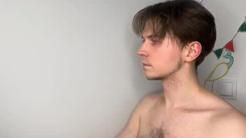 Kero online show from February 22, 7:23 pm