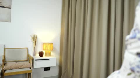 Lana online show from December 1, 6:13 pm