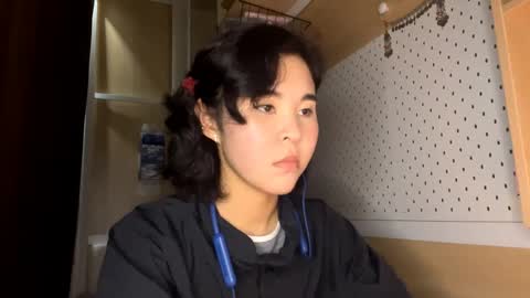 Jenny  online show from April 13, 9:59 am