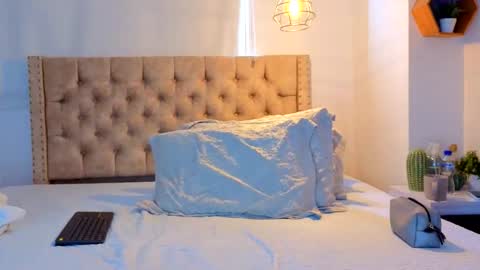 Kery Hillson online show from March 23, 3:05 pm