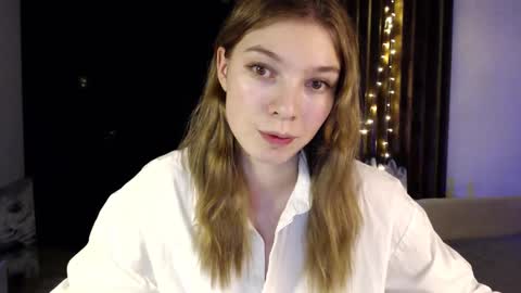 Snapshot of kesha_muah chatting on January 10, 11:00 am kesha online show from January 10, 11:00 am