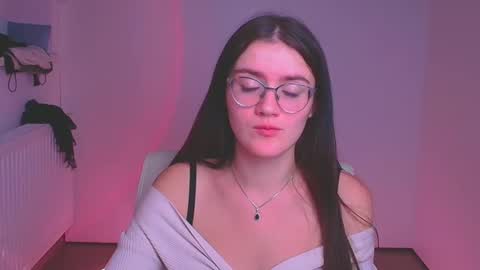 Ketrin online show from December 19, 1:28 am