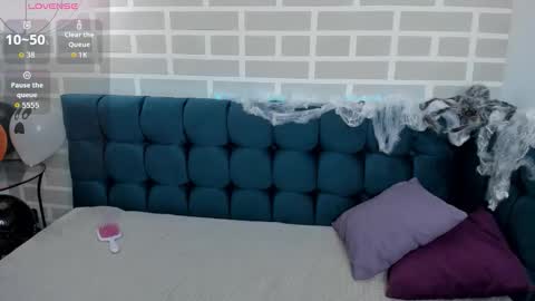 KatrinaKetrin online show from October 23, 2:00 am