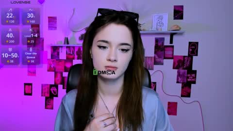 ketty_kitt online show from April 4, 7:33 pm