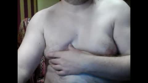 Snapshot of kevin803908 chatting on November 19, 12:10 am kevin803908 online show from November 19, 12:10 am