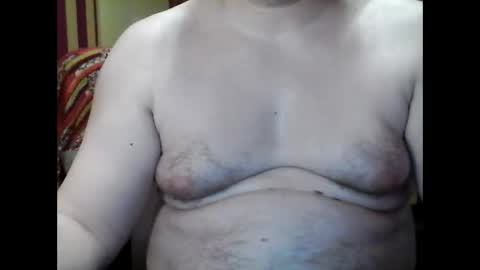 Snapshot of kevin803908 chatting on December 2, 9:32 pm kevin803908 online show from December 2, 9:32 pm