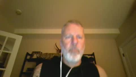 Snapshot of kevin_edges chatting on September 19, 9:11 am kevin_edges online show from September 19, 9:11 am