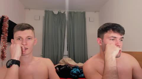 Snapshot of kevin_hornyyy chatting on December 13, 5:00 pm kevin online show from December 13, 5:00 pm