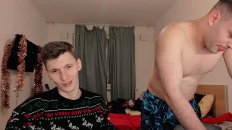 Snapshot of kevin_hornyyy chatting on January 11, 3:20 pm kevin online show from January 11, 3:20 pm