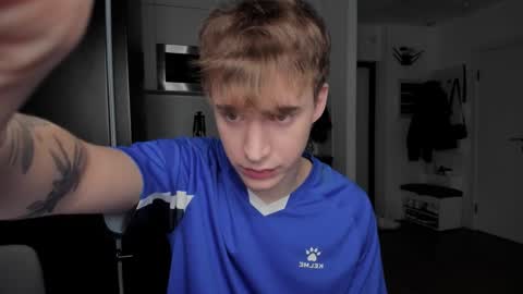 Snapshot of kevin_martin8 chatting on February 13, 10:43 pm Kevin Martin online show from February 13, 10:43 pm