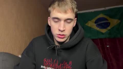 Snapshot of kevin_martin8 chatting on November 19, 7:36 pm Kevin Martin online show from November 19, 7:36 pm