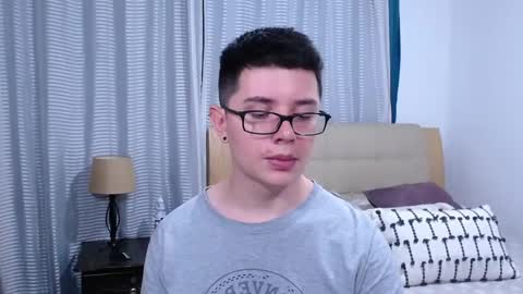 Kevin online show from April 16, 11:40 pm