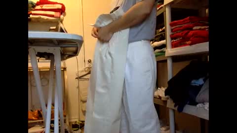 Snapshot of kevinkunze chatting on December 14, 11:20 pm KevinKunze online show from December 14, 11:20 pm