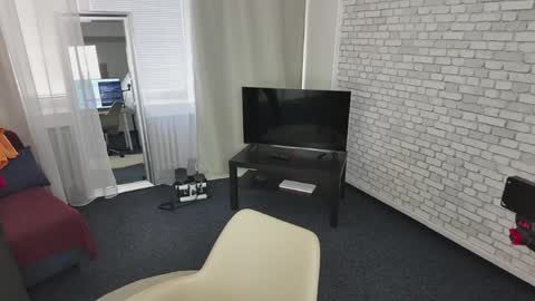 kevinstrike online show from April 6, 1:23 pm