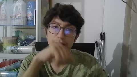 Snapshot of kevintdx chatting on September 29, 2:49 am kevintdx online show from September 29, 2:49 am