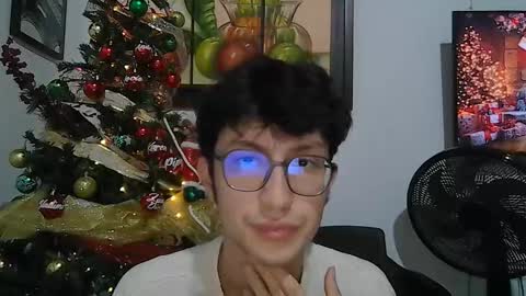 Snapshot of kevintdx chatting on December 19, 3:13 am kevintdx online show from December 19, 3:13 am