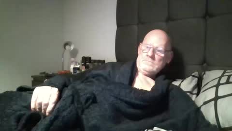 Snapshot of kevlooking4sez chatting on December 26, 1:29 am kevlooking4sez online show from December 26, 1:29 am
