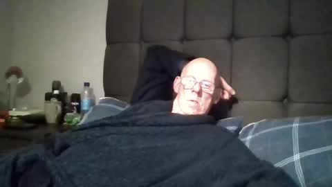 Snapshot of kevlooking4sez chatting on July 16, 11:44 pm kevlooking4sez online show from July 16, 11:44 pm