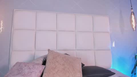 keyla_lage online show from March 20, 8:35 pm