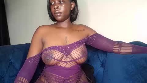 keyla online show from February 18, 8:32 am