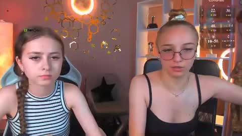 Snapshot of keylas_moan chatting on June 11, 12:25 pm Keylas online show from June 11, 12:25 pm
