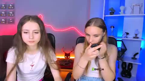 Snapshot of keylas_moan chatting on June 27, 7:19 pm Keylas online show from June 27, 7:19 pm
