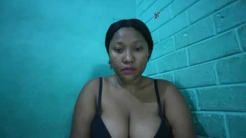 kezia0910 online show from December 18, 3:56 am