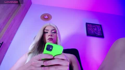 Snapshot of khalany_hadid chatting on July 7, 6:16 am kahalany online show from July 7, 6:16 am