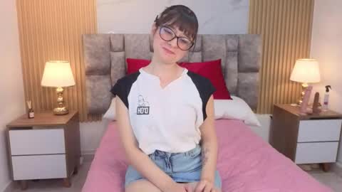 Snapshot of khalifa_fletcher chatting on February 22, 11:36 pm khalifa online show from February 22, 11:36 pm