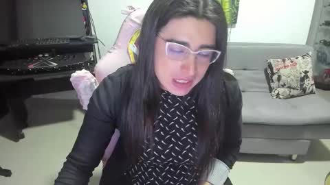 Khalifa Kasumi online show from February 9, 5:55 am