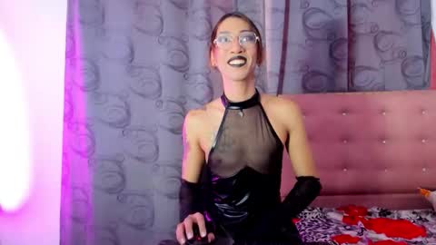 Khandyz online show from March 22, 5:05 pm