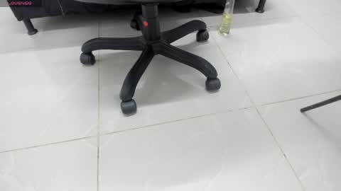 Kris Evans online show from April 14, 10:43 am