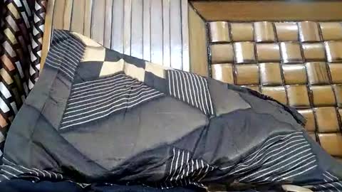khushisinghh online show from December 11, 12:44 pm