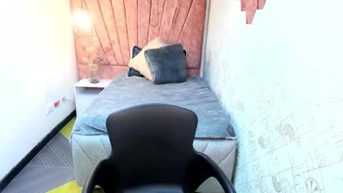 kiara Cruz online show from March 7, 9:12 pm