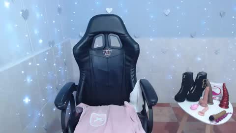 Kiara online show from January 18, 7:59 am