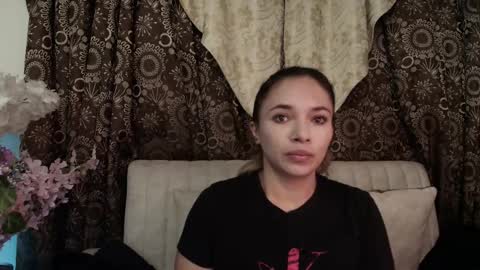 Snapshot of kiaraa88 chatting on January 19, 11:58 am Valery online show from January 19, 11:58 am