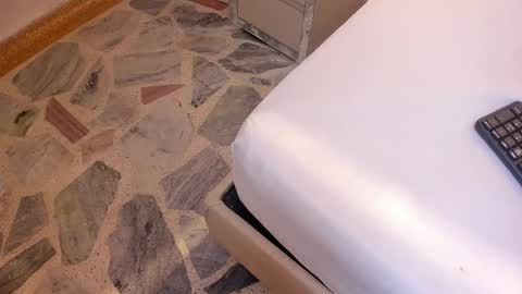 Kiara online show from November 23, 1:00 pm